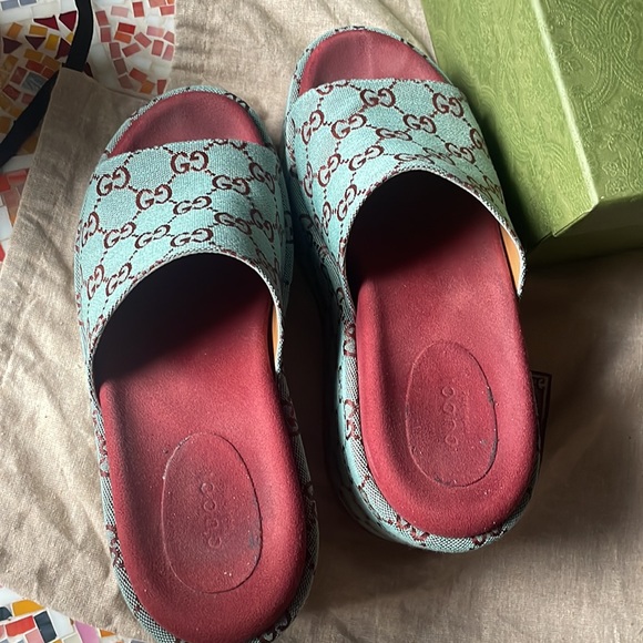 Gucci canvas wedges - Picture 6 of 7